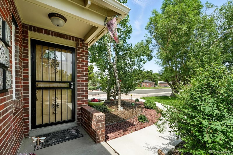 2461 Niagara St, Denver, CO 80207