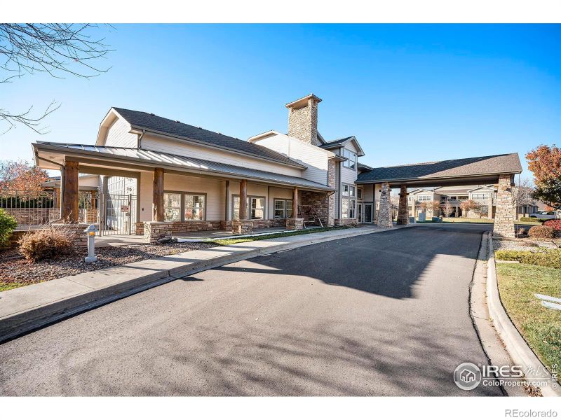5775 29th St #208, Greeley, CO 80634