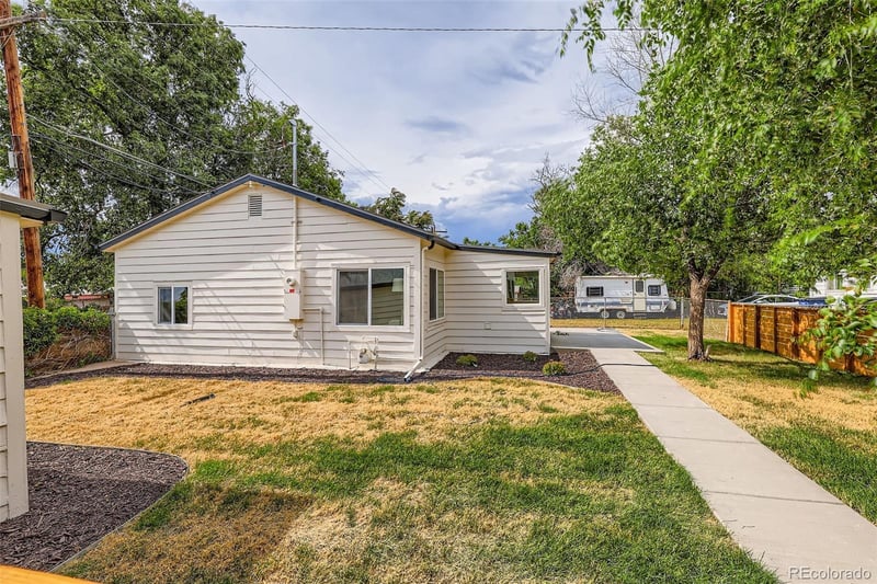 5147 Saint Paul St, Denver, CO 80216