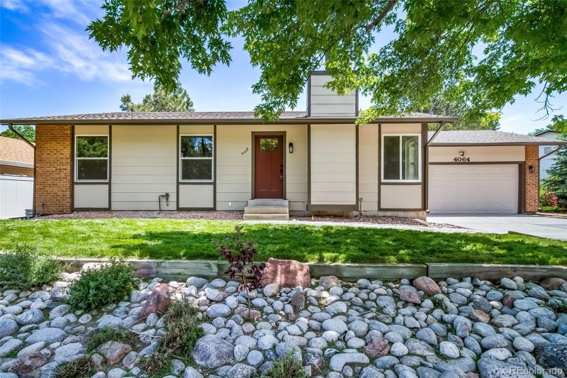 4064 S Olathe Ct, Aurora, CO 80013