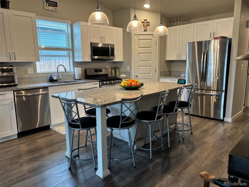 509 Pronghorn Ct, Wiggins, CO 80654