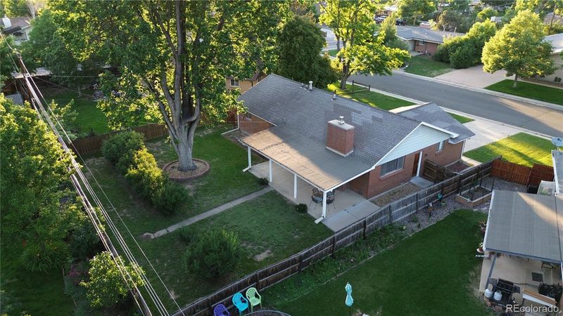 820 Cottonwood Ave, Centennial, CO 80121