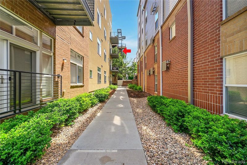 7240 W Custer Ave #301, Lakewood, CO 80226