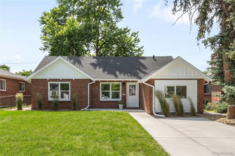 2635 Kearney St, Denver, CO 80207