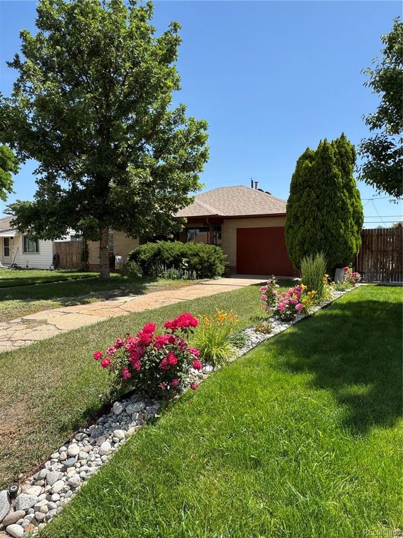 460 Yates St, Denver, CO 80204