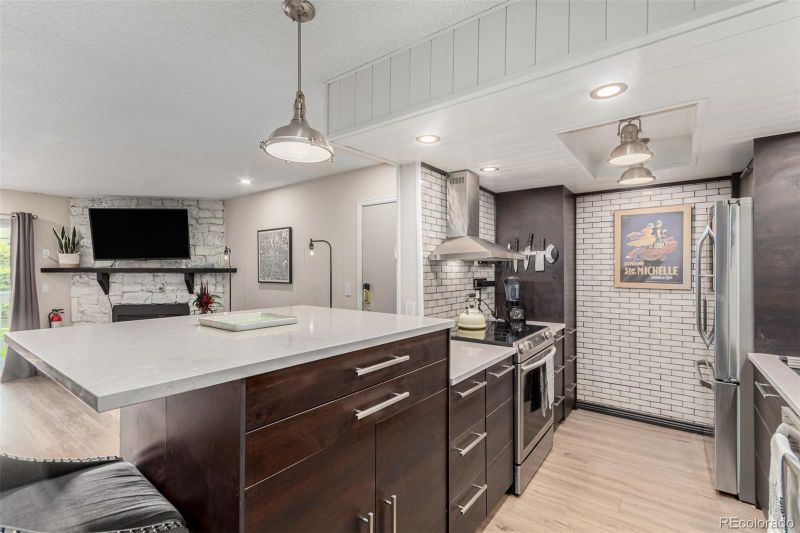 8335 Fairmount Dr #10-208, Denver, CO 80247