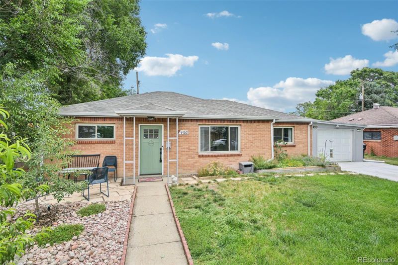 9150 Fir Dr, Thornton, CO 80229