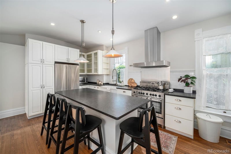 1429 Josephine St, Denver, CO 80206