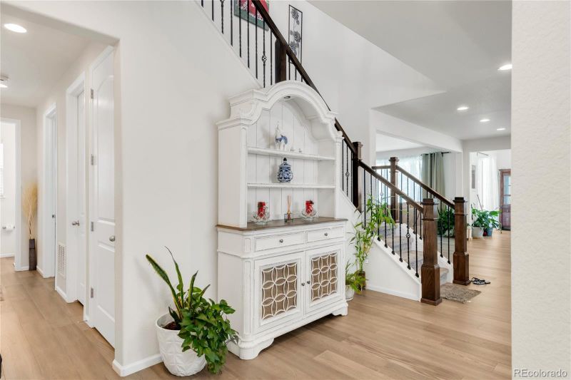 27986 E Frost Pl, Aurora, CO 80016