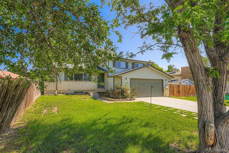 16623 E Asbury Pl, Aurora, CO 80013