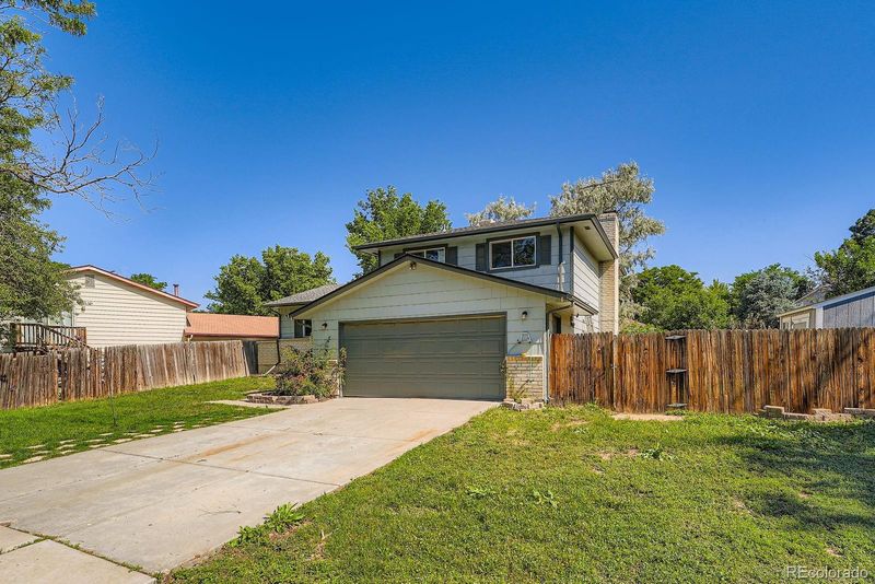 16623 E Asbury Pl, Aurora, CO 80013