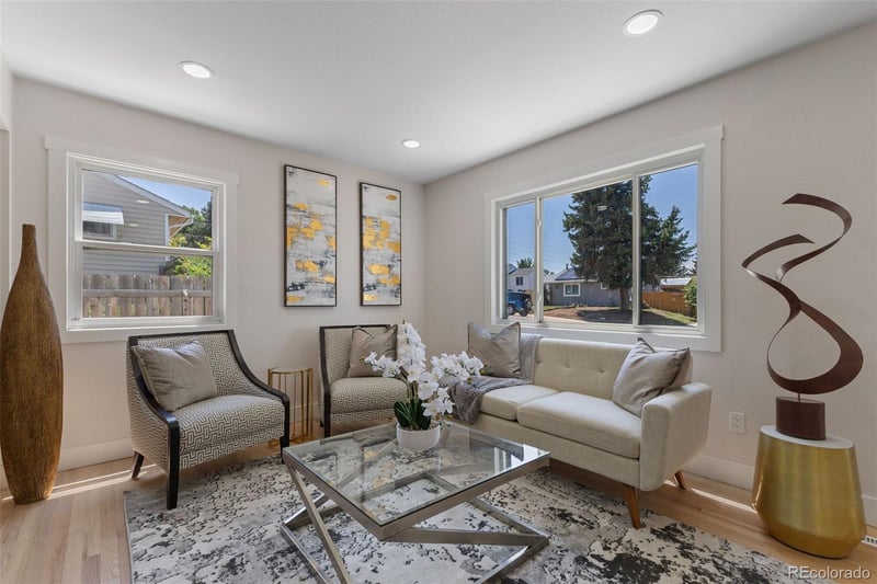 1670 S Quieto Ct, Denver, CO 80223