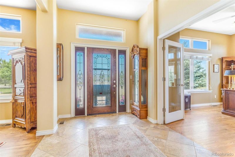 3221 Autumn Sun Cir, Castle Rock, CO 80104
