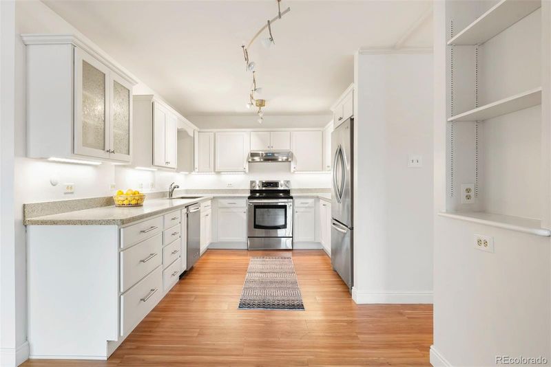 695 S Alton Way #9C, Denver, CO 80247
