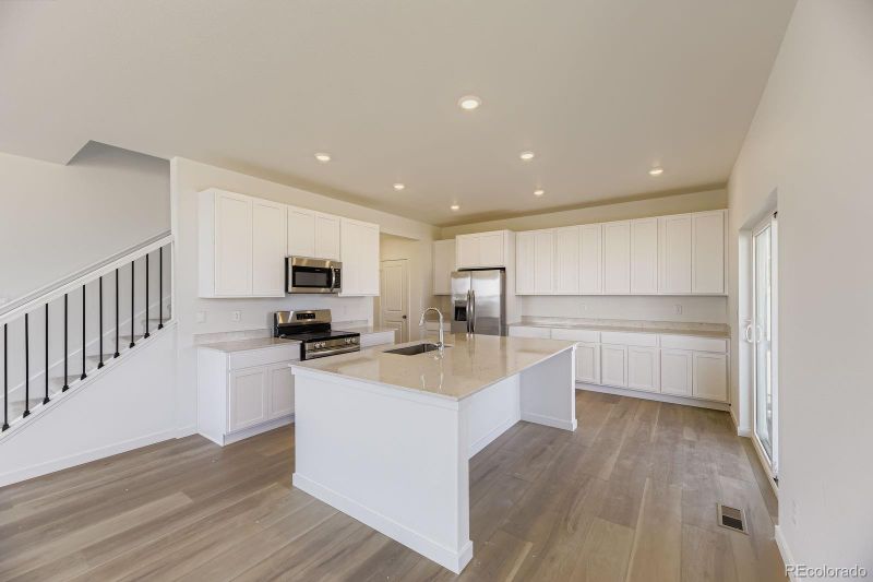 39765 Gibson St, Elizabeth, CO 80107
