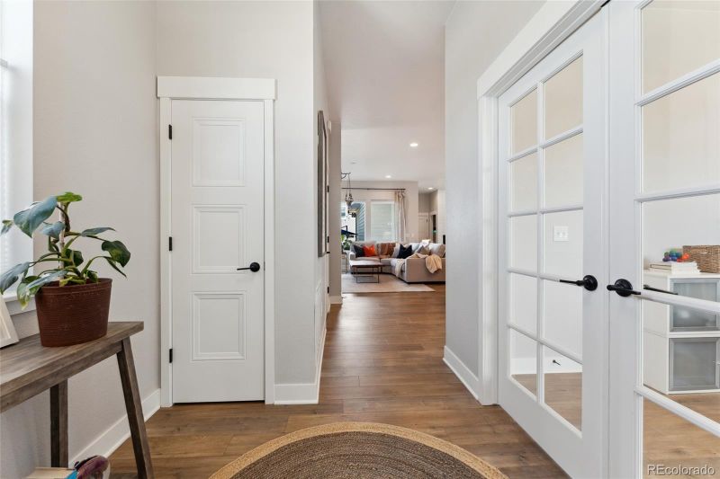 20998 E 60th Pl, Aurora, CO 80019
