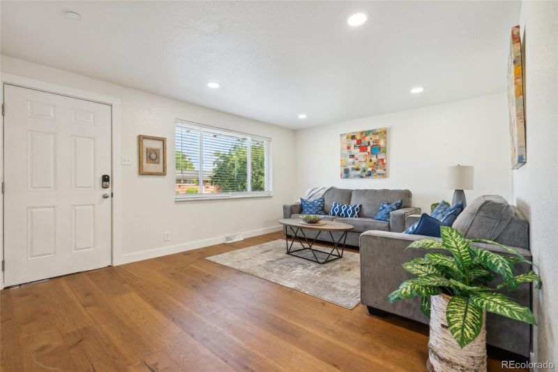 6193 Holland St, Arvada, CO 80004