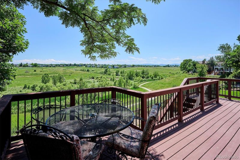 984 Shadow Mountain Dr, Highlands Ranch, CO 80126