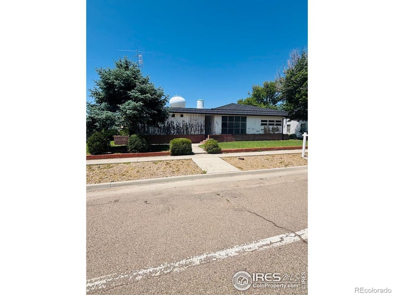 151 W 1st St N, Cheyenne Wells, CO 80810