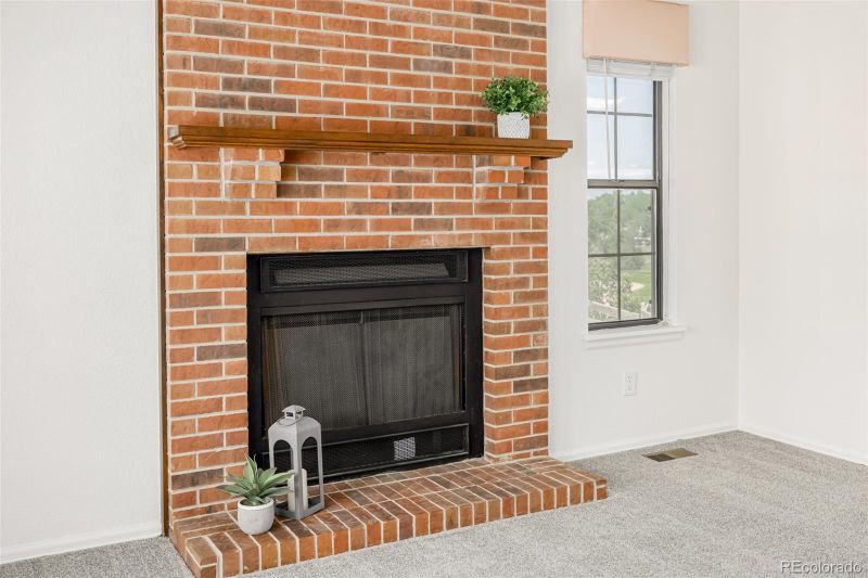 551 Snowy Owl Pl, Highlands Ranch, CO 80126