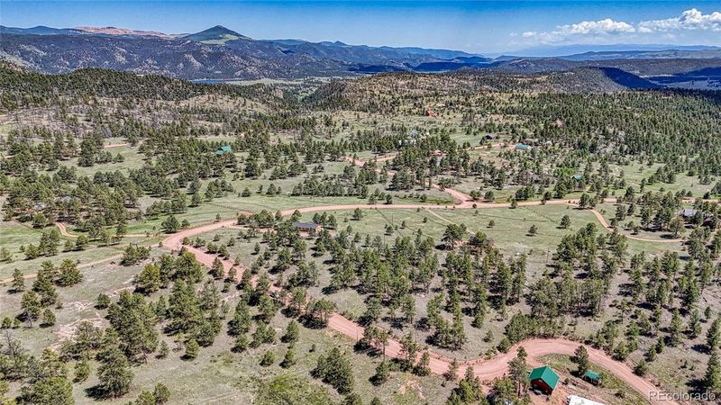 680 Crescent Dr, Florissant, CO 80816