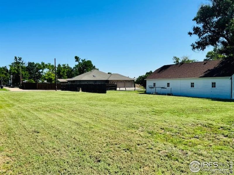 141 N Walker Ave, Haxtun, CO 80731