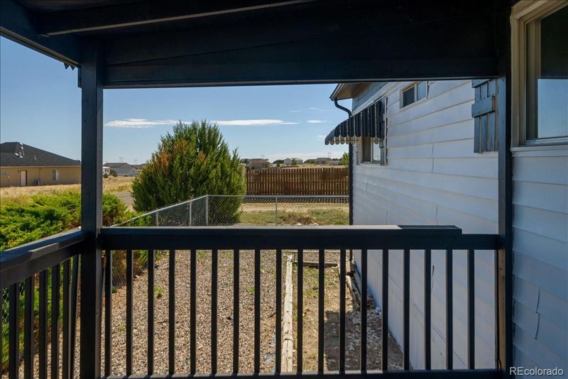 298 E Rolling Hills Dr, Pueblo, CO 81007