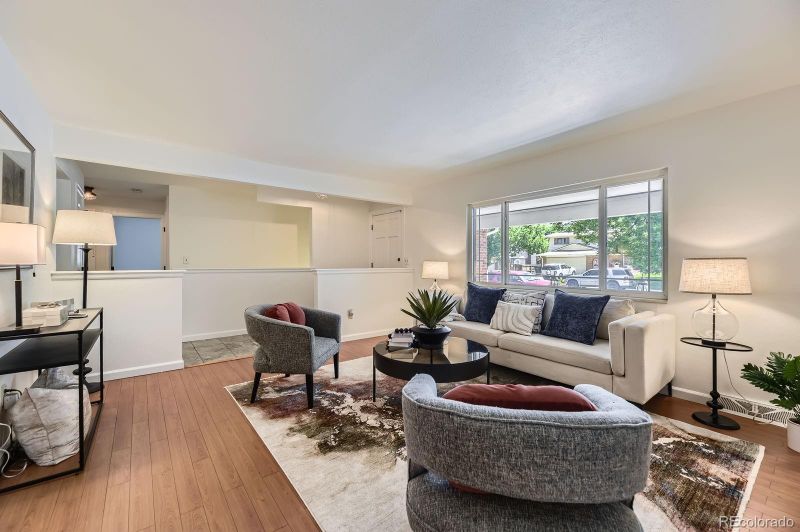 649 Nucla Way, Aurora, CO 80011