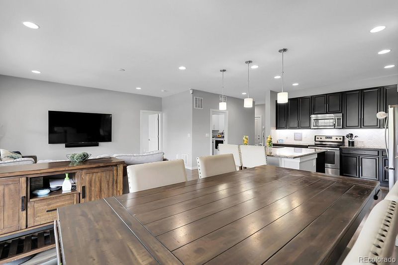19210 E Pacific Pl, Aurora, CO 80013