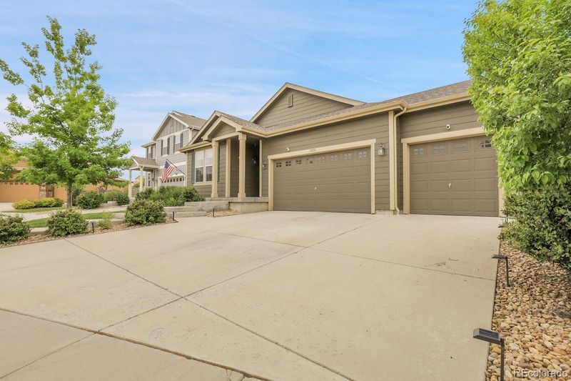19210 E Pacific Pl, Aurora, CO 80013