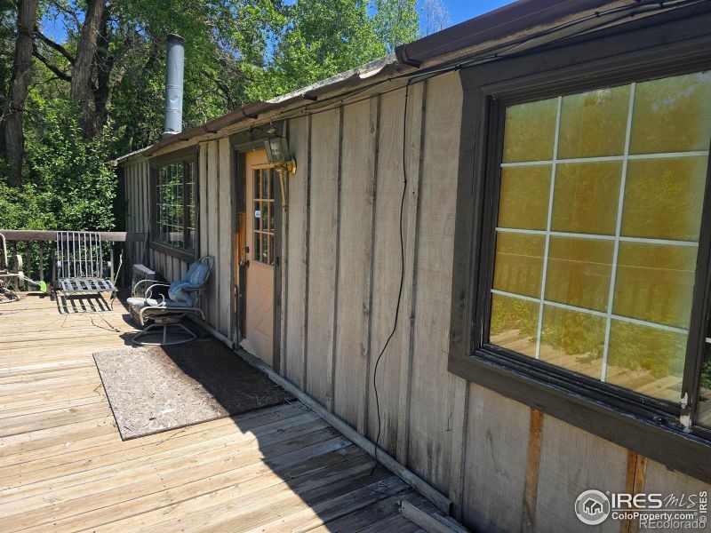 20881 Buckhorn Rd, Bellvue, CO 80512