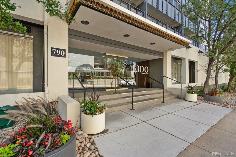 790 N Washington St #407, Denver, CO 80203