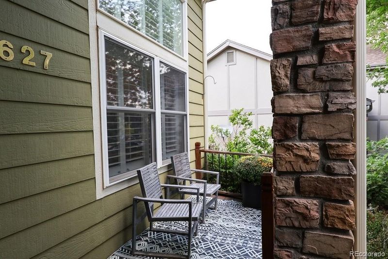7627 Halleys Dr, Littleton, CO 80125