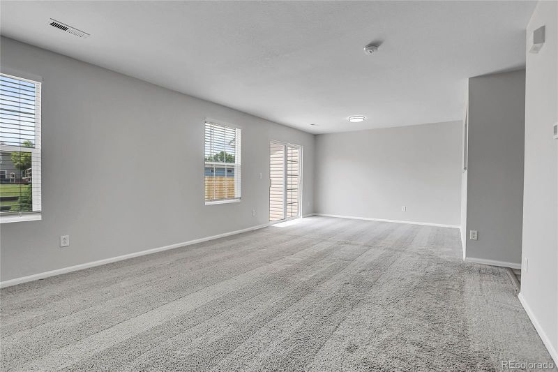 7977 S Kittredge St, Englewood, CO 80112