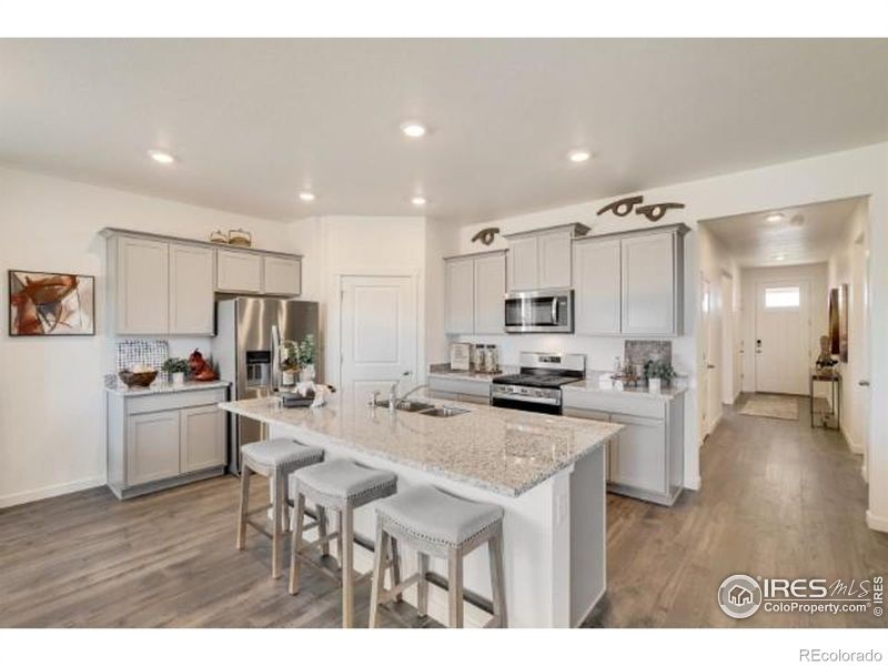 1885 Mount Monroe Dr, Berthoud, CO 80513