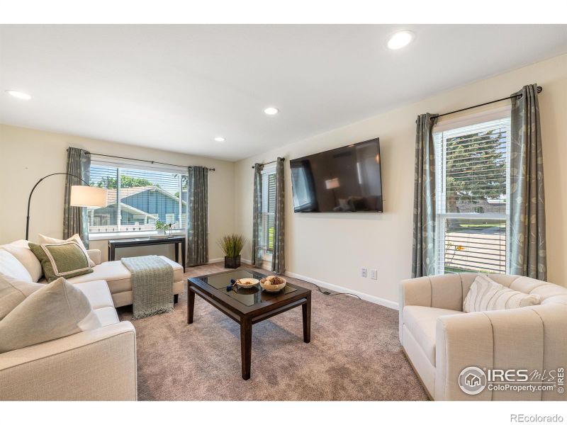 40 Walter Way, Broomfield, CO 80020