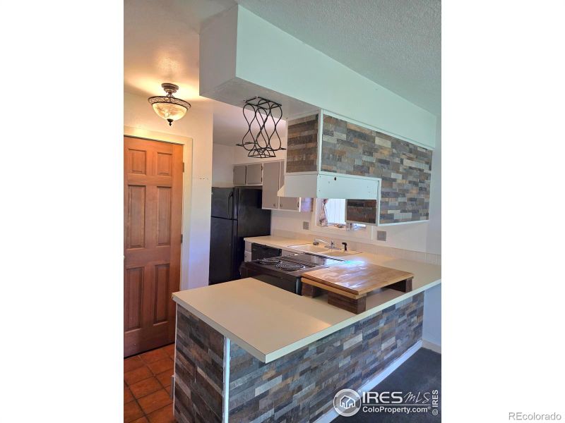 1550 W 28th St #1, Loveland, CO 80538