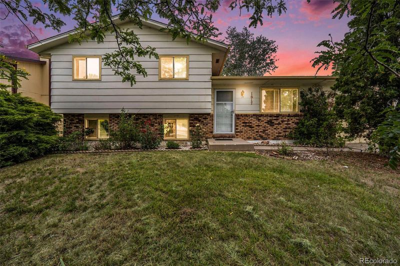 1617 Diana Dr, Loveland, CO 80537