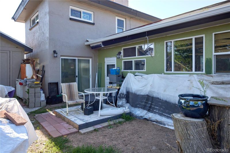 1075 S Ames St, Lakewood, CO 80226