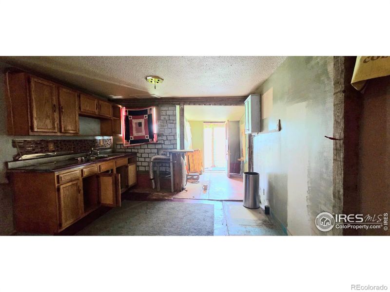 224 S Curtis St, Brush, CO 80723