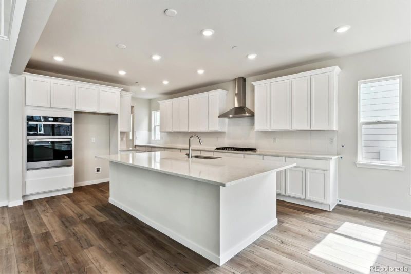 2596 Bailey Ln, Erie, CO 80026
