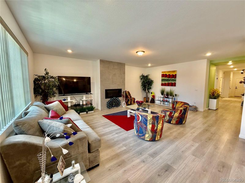 27580 E Cedar Pl, Aurora, CO 80018