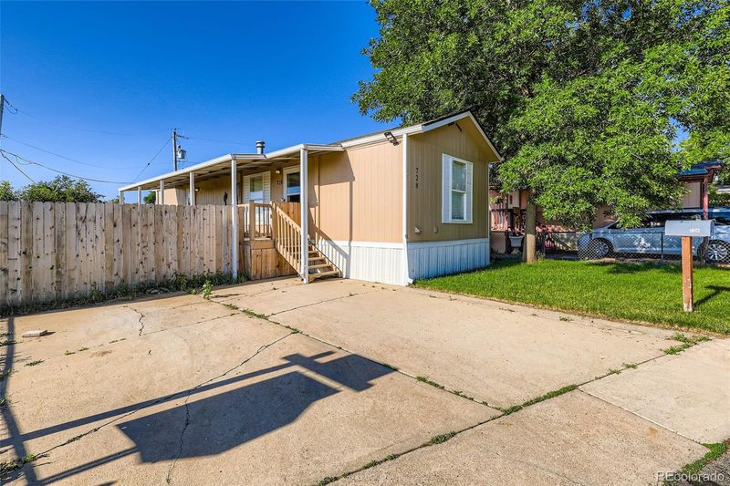 728 Sue St, Lafayette, CO 80026
