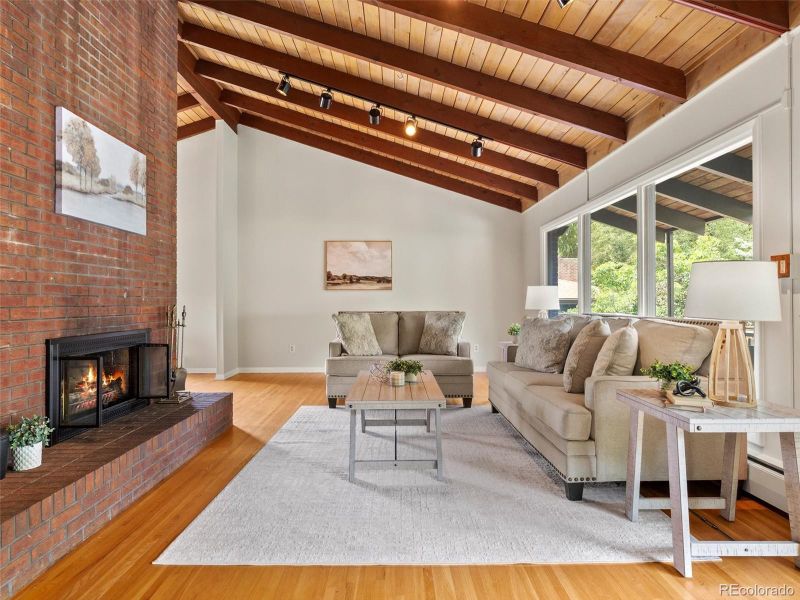1075 Dudley St, Lakewood, CO 80215