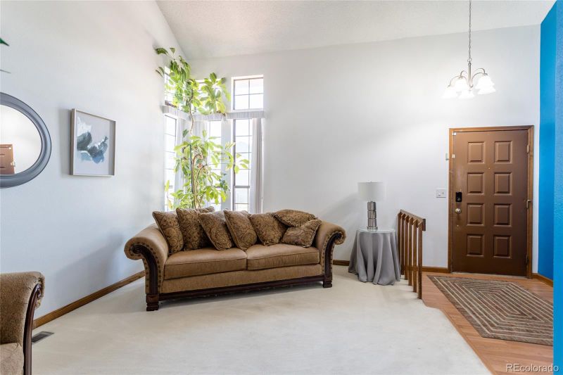 750 S Dearborn Ct, Aurora, CO 80012