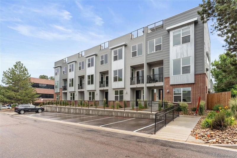 8711 E Hampden Ave #22, Denver, CO 80231