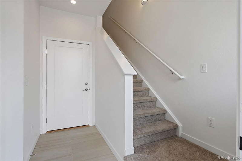 8711 E Hampden Ave #22, Denver, CO 80231