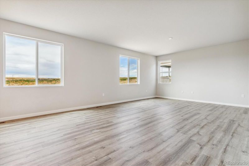4255 Gozzer Ranch Dr, Elizabeth, CO 80107
