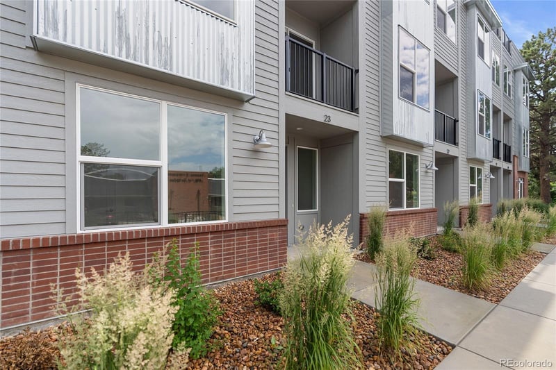 8711 E Hampden Ave #21, Denver, CO 80231