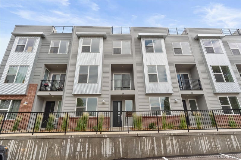 8711 E Hampden Ave #23, Denver, CO 80231